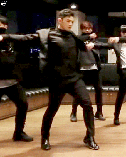 %EC%97%AC%EA%B8%B0-1.gif?type=w773